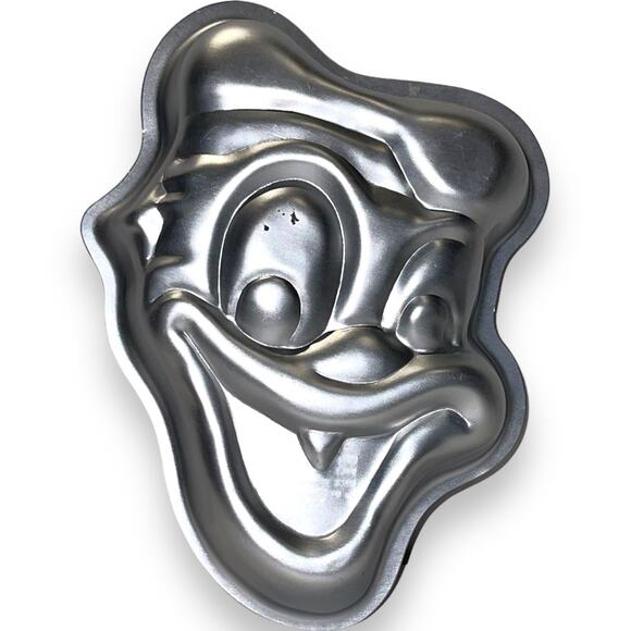 Vintage Wilton 1976 Donald Duck Metal Cake Pan Baking Mold 515-515 Walt Disney - Picture 1 of 3